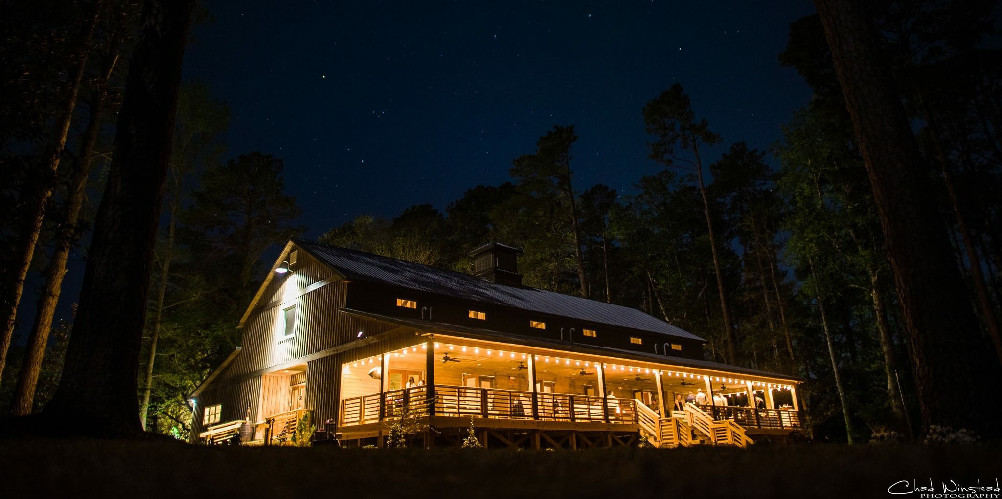 Copper Ridge On The Neuse Vintage Waterfront Wedding Barn In New